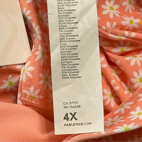 FABLETICS‎ Kessler Boost Medium Impact Sports Bra III in Porter Daisy Multi - Picture 8 of 9